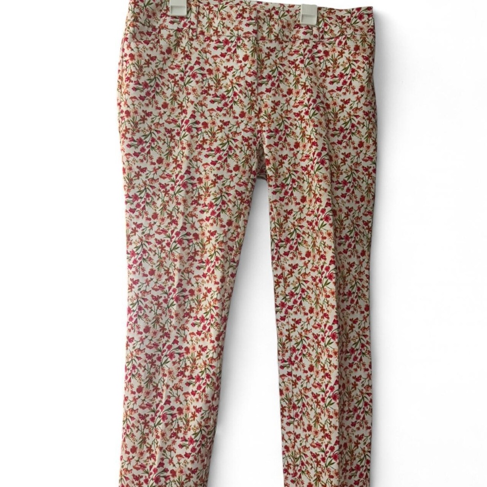 New York & Company Red and Green Floral Pants